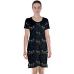 Exotic Snow Drop Flowers In A Loveable Style Short Sleeve Nightdress