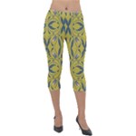 Folk flowers print Floral pattern Ethnic art Lightweight Velour Capri Leggings 