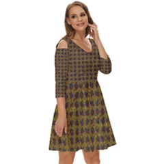 Shoulder Cut Out Zip Up Dress 