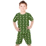 Wowpatterns-export-pattern Kids  Tee and Shorts Set