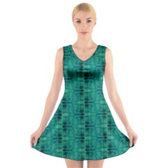 V-Neck Sleeveless Dress 