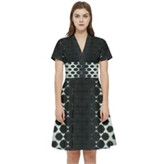 Short Sleeve Waist Detail Dress 
