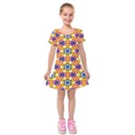 Wavey shapes pattern                                                                  Kids  Short Sleeve Velvet Dress