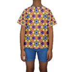 Wavey shapes pattern                                                               Kid s Short Sleeve Swimwear