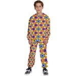 Wavey shapes pattern                                                   Kids  Sweatshirt set