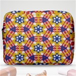 Wavey shapes pattern                                                              Make Up Pouch (Large)