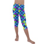 Colorful stars pattern                                                                  Kids  Lightweight Velour Capri Leggings