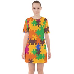 Sixties Short Sleeve Mini Dress 