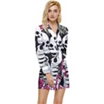 black and white rose sugar skull Long Sleeve Satin Robe
