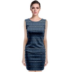 Classic Sleeveless Midi Dress 
