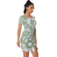 Fitted Knot Split End Bodycon Dress 