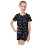 Chart Pattern Kids  Mesh Tee and Shorts Set