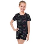 Chart Pattern Kids  Mesh Tee and Shorts Set