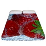 Red Strawberries Water Squirt Strawberry Fresh Splash Drops Fitted Sheet (Queen Size)