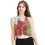 Red Strawberries Water Squirt Strawberry Fresh Splash Drops V-Neck Cropped Tank Top