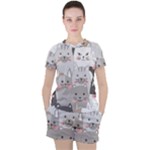 Cute Cats Seamless Pattern Women s Tee and Shorts Set