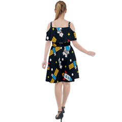 Cut Out Shoulders Dress 
