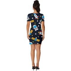 Fitted Knot Split End Bodycon Dress 