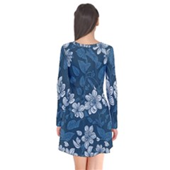 Long Sleeve V-neck Flare Dress 