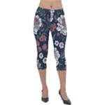 Flower Pattern Lightweight Velour Capri Leggings 