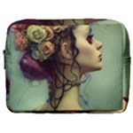 Elegant Victorian Woman 9 Make Up Pouch (Large)