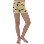Seamless Pattern Of Sunglasses Tropical Leaves And Flowers Kids  Lightweight Velour Yoga Shorts