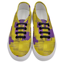 Women s Classic Low Top Sneakers 