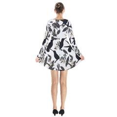 Long Sleeve Velvet V-neck Dress 