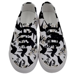 Men s Classic Low Top Sneakers 