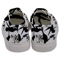 Men s Classic Low Top Sneakers 