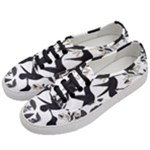 Blackbirds Women s Classic Low Top Sneakers