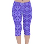 Decor Pattern Blue Curved Line Velvet Capri Leggings 