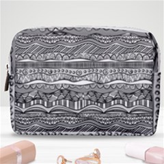 Make Up Pouch (Medium) 