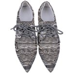 Ethno Seamless Pattern Pointed Oxford Shoes