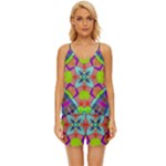 Farbenpracht Kaleidoscope Pattern V-Neck Satin Pajamas Set