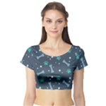 Bons Foot Prints Pattern Background Short Sleeve Crop Top