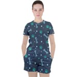 Bons Foot Prints Pattern Background Women s T-Shirt and Shorts Set
