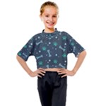 Bons Foot Prints Pattern Background Kids Mock Neck T-Shirt