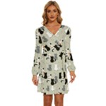 Cute Cat Seamless Pattern Long Sleeve Waist Tie Ruffle Velvet Dress