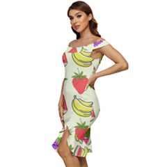 Off Shoulder Ruffle Split Hem Bodycon Dress 