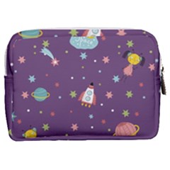 Make Up Pouch (Medium) 