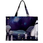Alien Astronaut Scene Zipper Mini Tote Bag