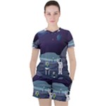 Alien Astronaut Scene Women s T-Shirt and Shorts Set