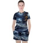 House Waves Storm Women s T-Shirt and Shorts Set