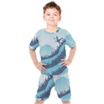 Swan Flying Bird Wings Waves Grass Kids  T-Shirt and Shorts Set