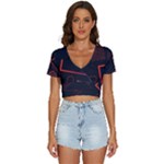 Gradient Geometric Shapes Dark Background Design V-Neck Crop Top