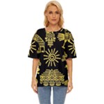 Maya Style Gold Linear Totem Icons Oversized Basic T-Shirt