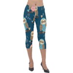 Seamless Pattern Owls Dreaming Lightweight Velour Capri Leggings 