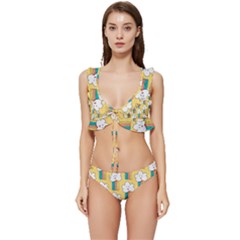 Low Cut Ruffle Edge Bikini Set 