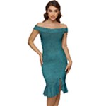 Background Green Off Shoulder Ruffle Split Hem Bodycon Dress